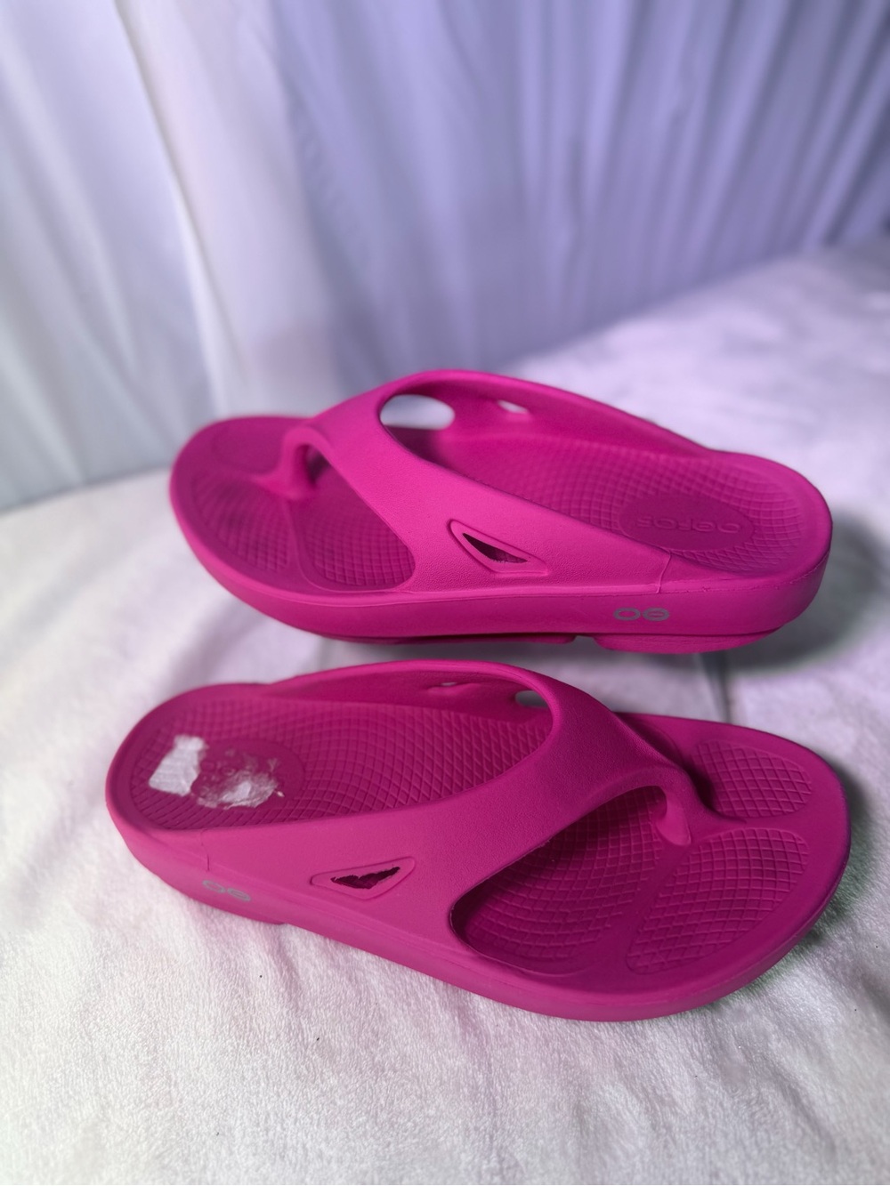 Women’s Hot Pink Comfort Flip Slide Sandals - Picture 4 of 10